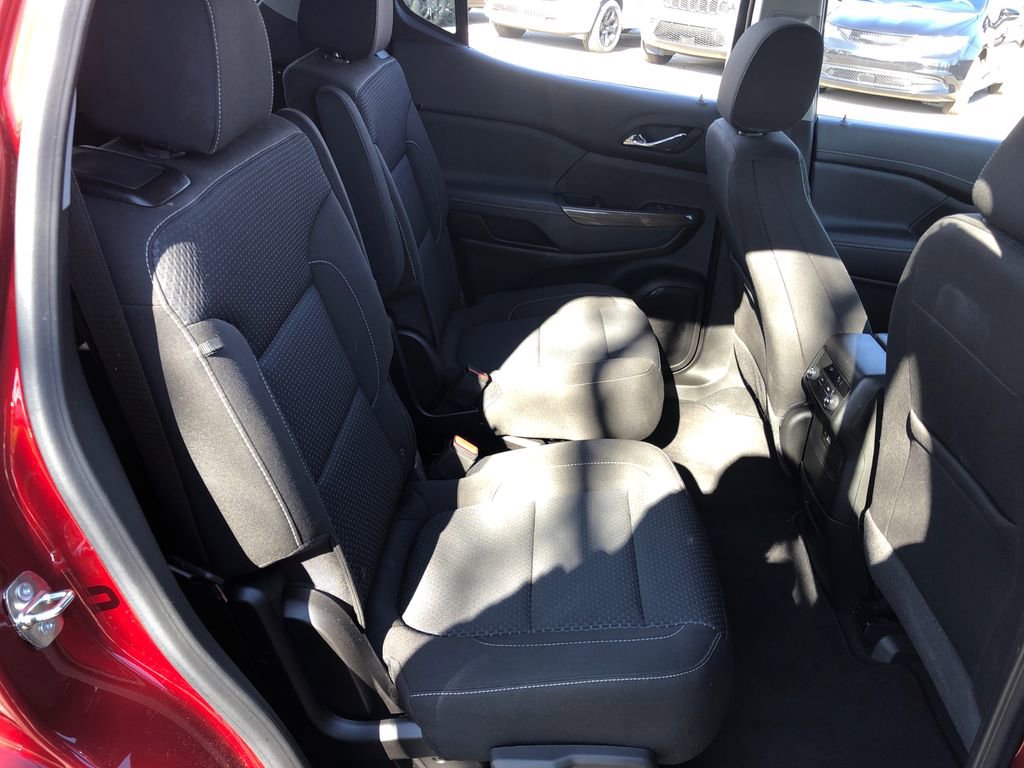 Used 2023 GMC Acadia SLE AWD/4WD image 27