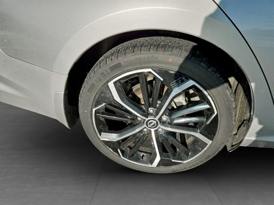 Used 2023 Nissan Altima 2.5 SR image 34