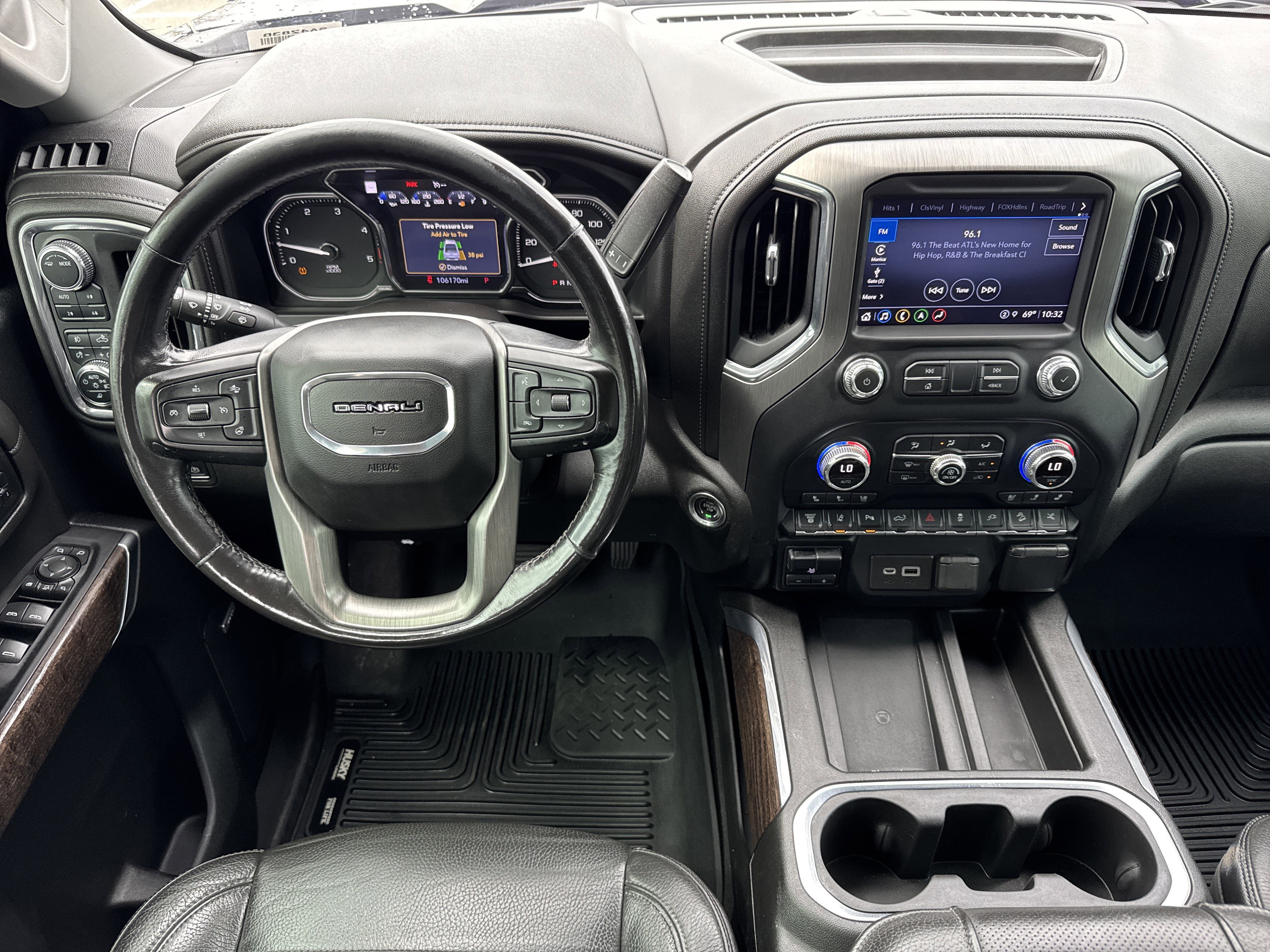 Used 2022 GMC Sierra 2500 Denali w/ Denali Ultimate Package image 14