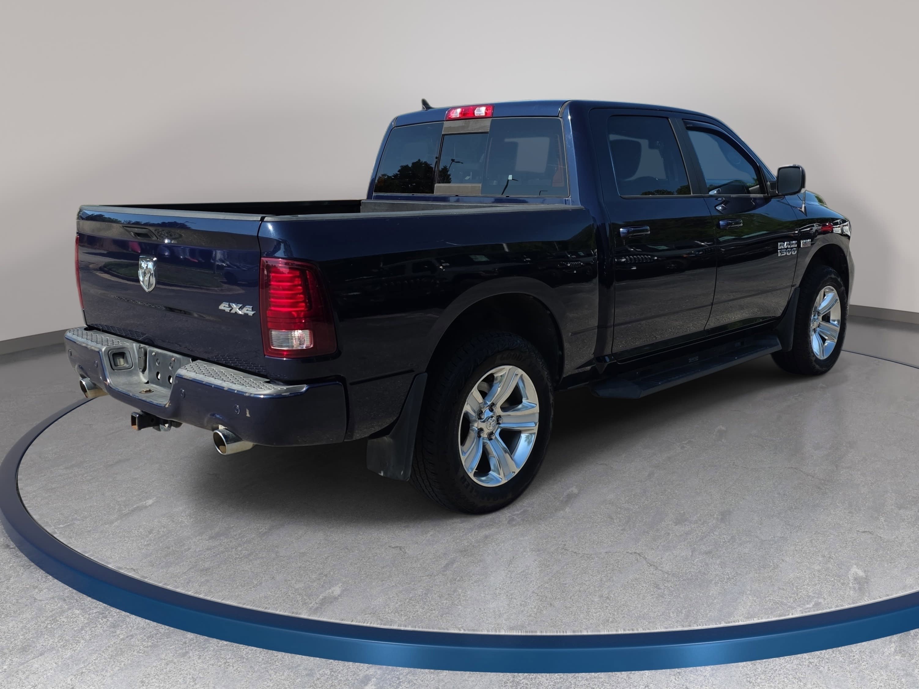 Used 2015 RAM 1500 Sport w/ Convenience Group image 5