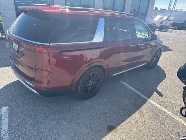 Used 2022 Kia Carnival SX Prestige FWD image 4