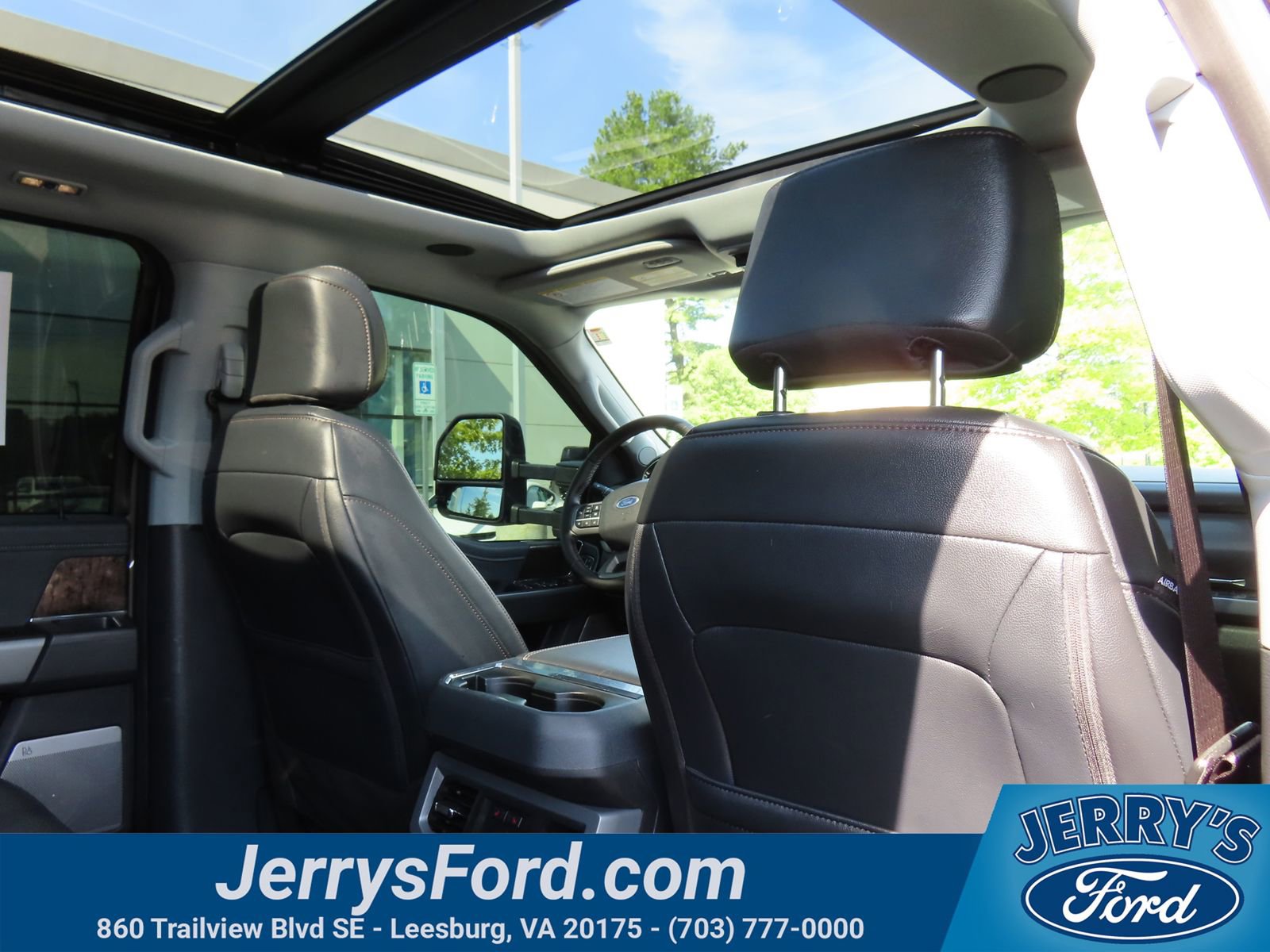 Used 2026 Ford F250 Lariat w/ Tremor Off-Road Package AWD/4WD image 44