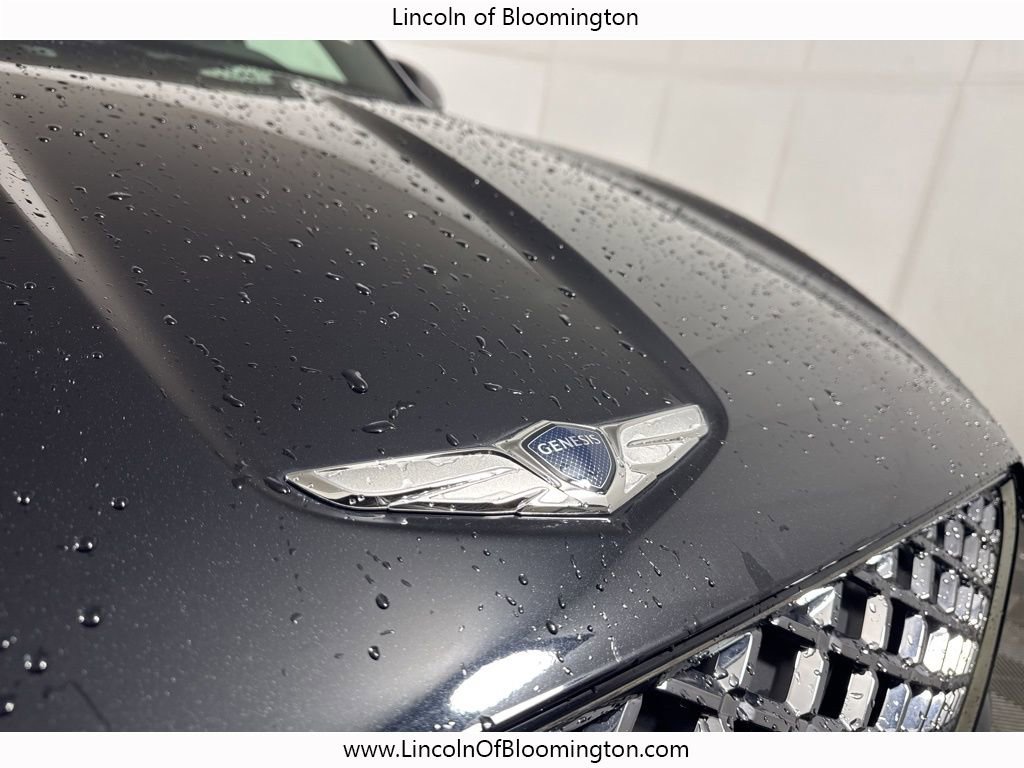 Used 2023 Genesis GV70 3.5T Sport w/ Sport Prestige Package image 12