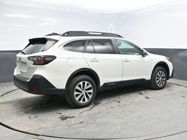 Used 2021 Subaru Outback Premium image 7