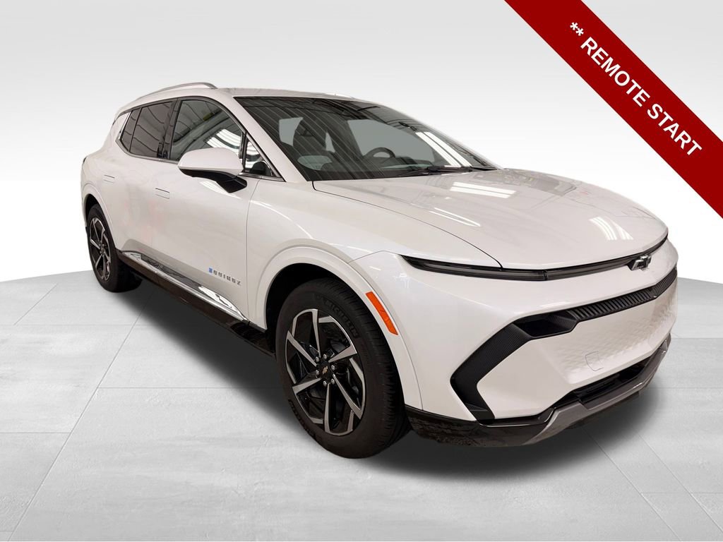 Used 2024 Chevrolet Equinox EV LT w/ LPO, Trailering Package image 10