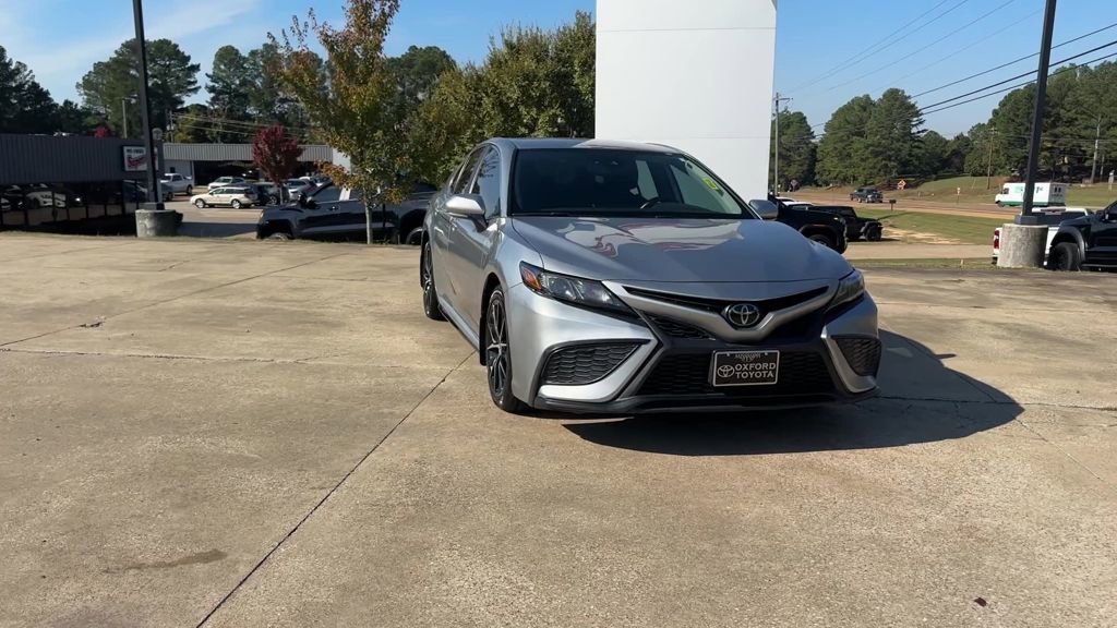 Used 2023 Toyota Camry SE w/ Convenience Package image 8