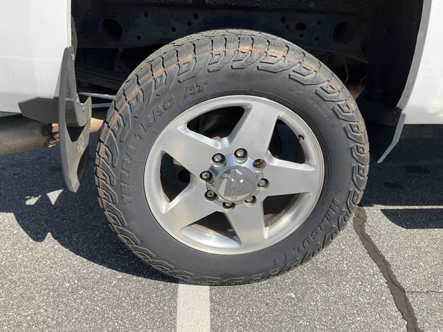 Used 2018 Chevrolet Silverado 2500 LT image 16