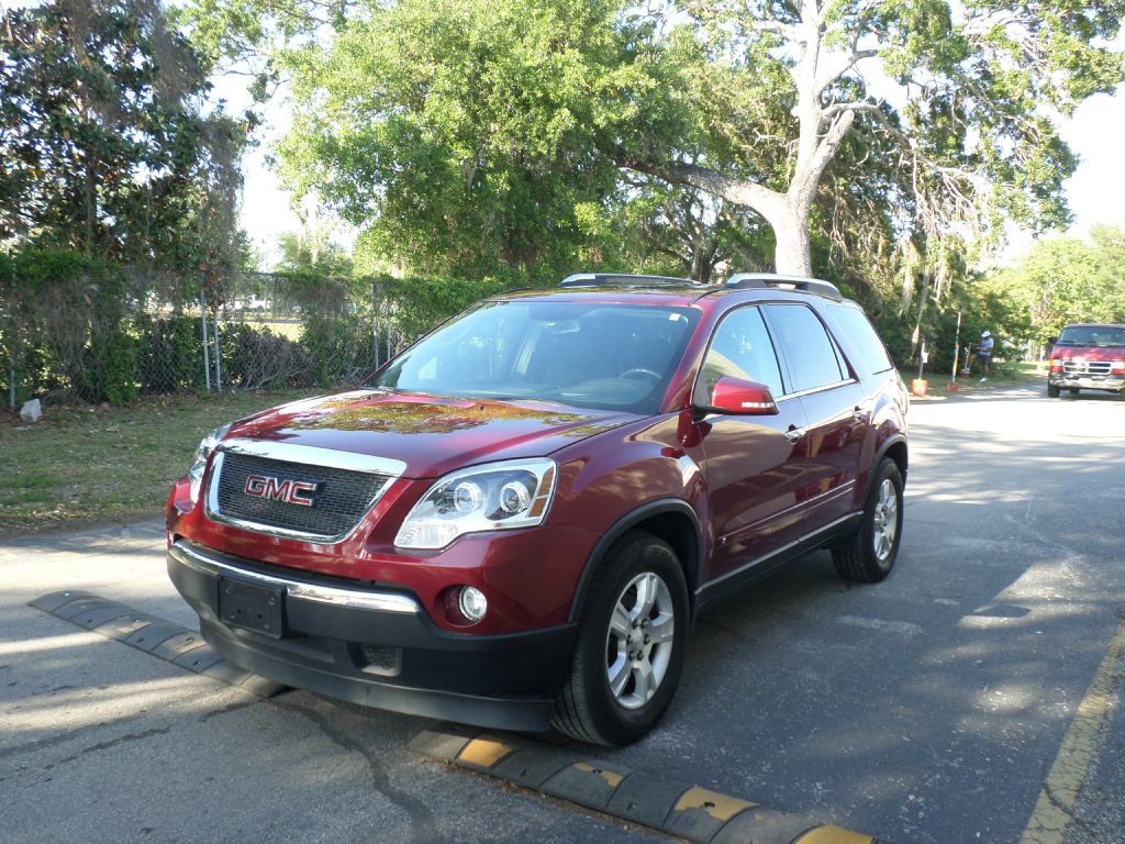 Used 2009 GMC Acadia SLT w/ Technology Package image 4