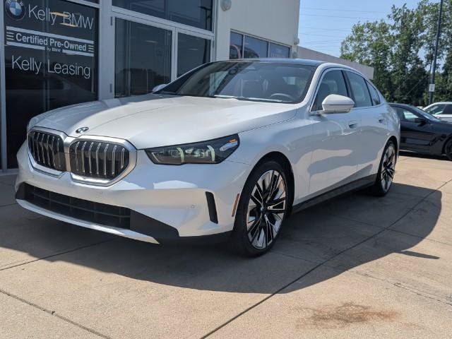 Certified 2023 BMW X3 xDrive30i w/ Premium Package AWD/4WD image 3