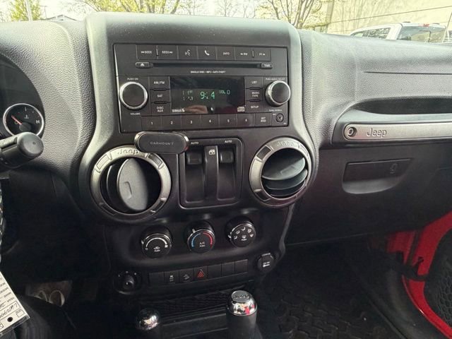 Used 2015 Jeep Wrangler Sport w/ Quick Order Package 24S image 19