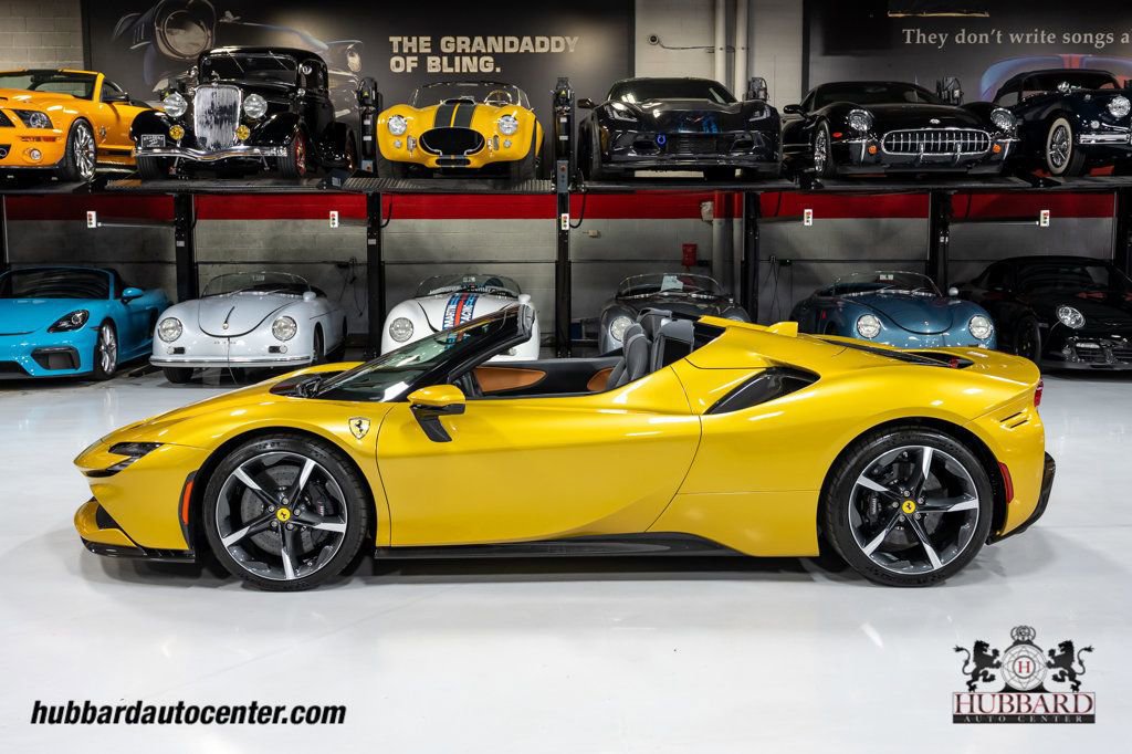 Used 2024 Ferrari SF90 Spider AWD/4WD image 6