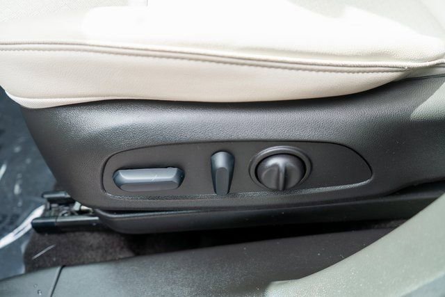 Used 2023 Buick Encore GX Preferred w/ Cold Weather Comfort Package FWD image 20