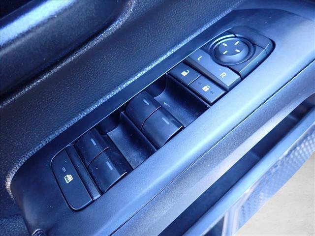 Certified 2025 Toyota Tacoma SR5 AWD/4WD image 12