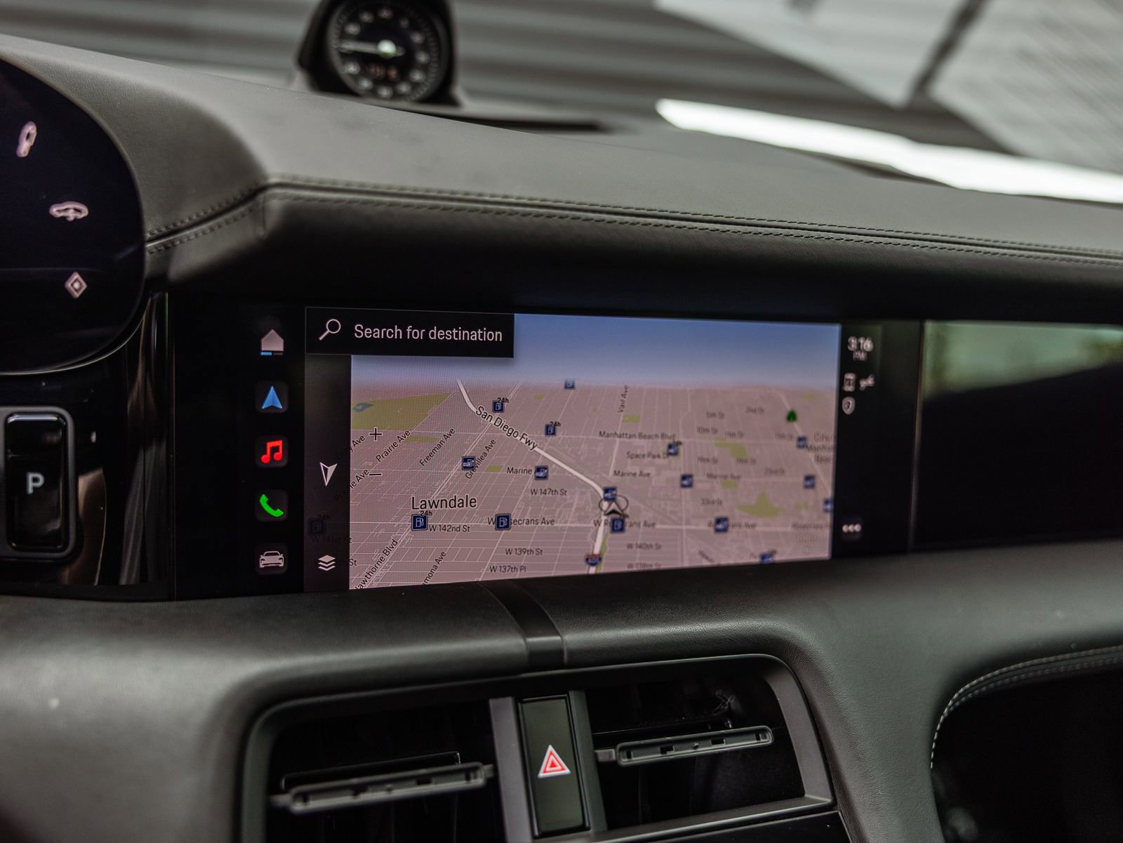 Certified 2023 Porsche Taycan image 21