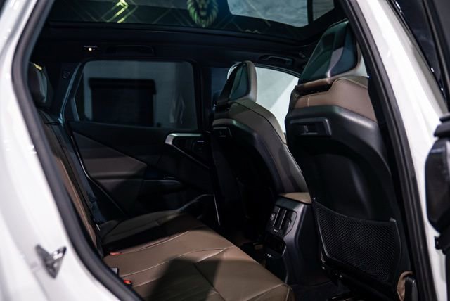 Used 2025 BMW X3 M50 w/ Premium Package image 15