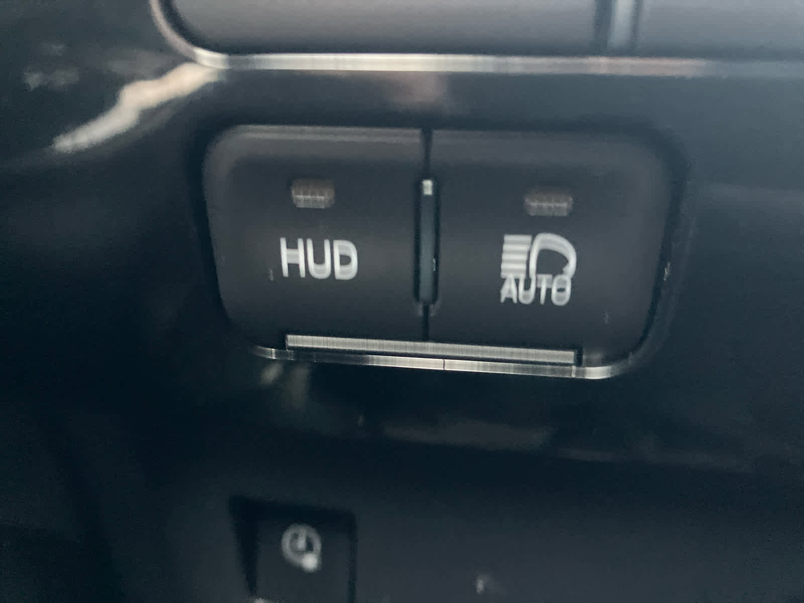 Used 2019 Toyota Prius Prime Advanced FWD image 14