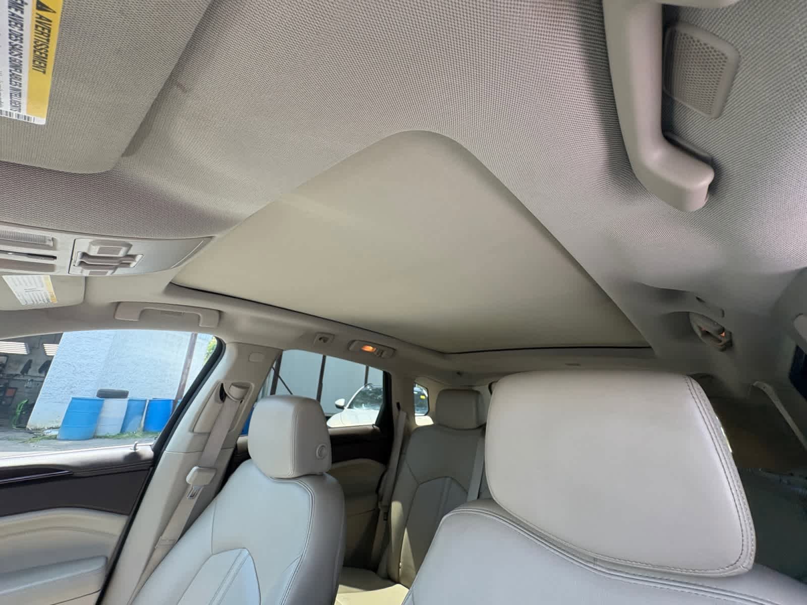 Used 2015 Cadillac SRX Luxury w/ Driver Awareness Package AWD/4WD image 26