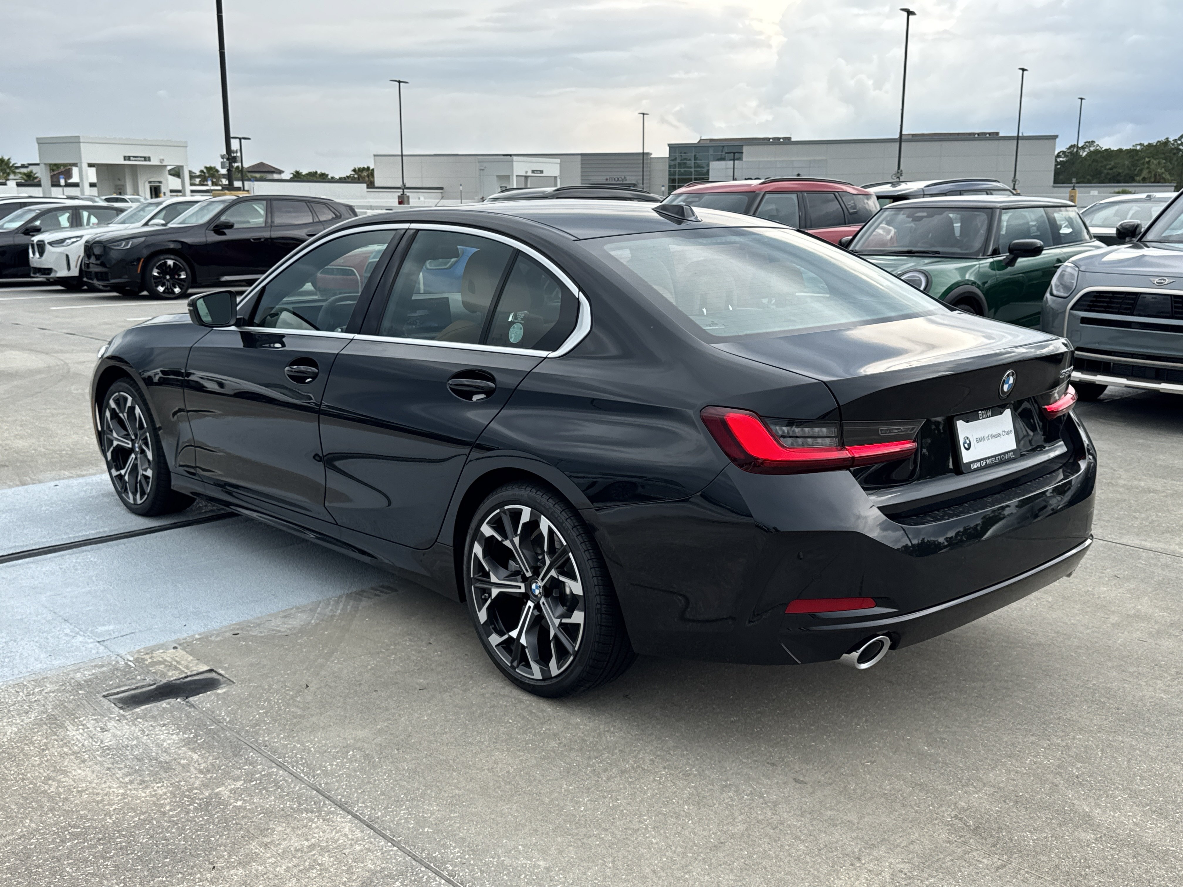 New 2026 BMW 330i Sedan w/ Premium Package RWD image 5