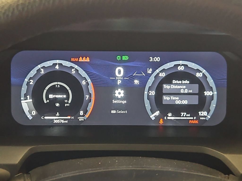 Used 2024 Toyota Tacoma TRD Off-Road AWD/4WD image 15