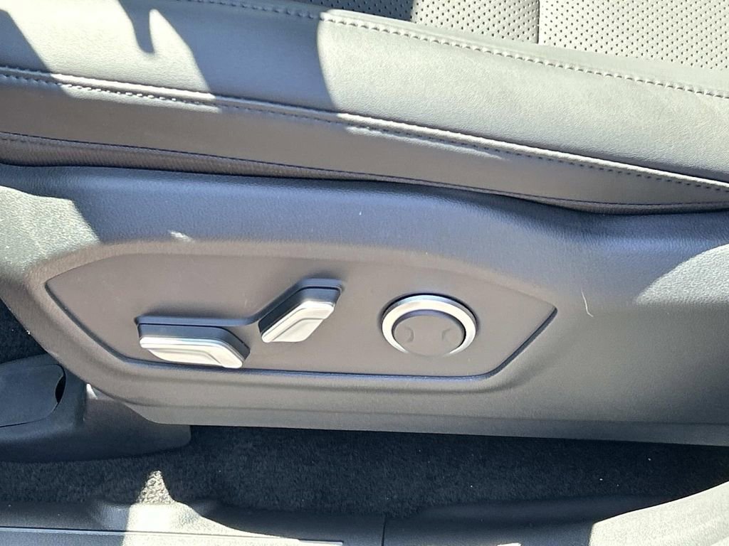 New 2026 Hyundai Santa Fe SEL image 16