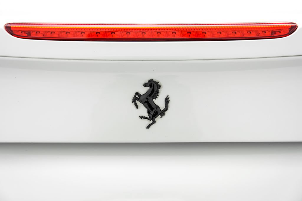 Used 2018 Ferrari 488 Spider RWD image 58