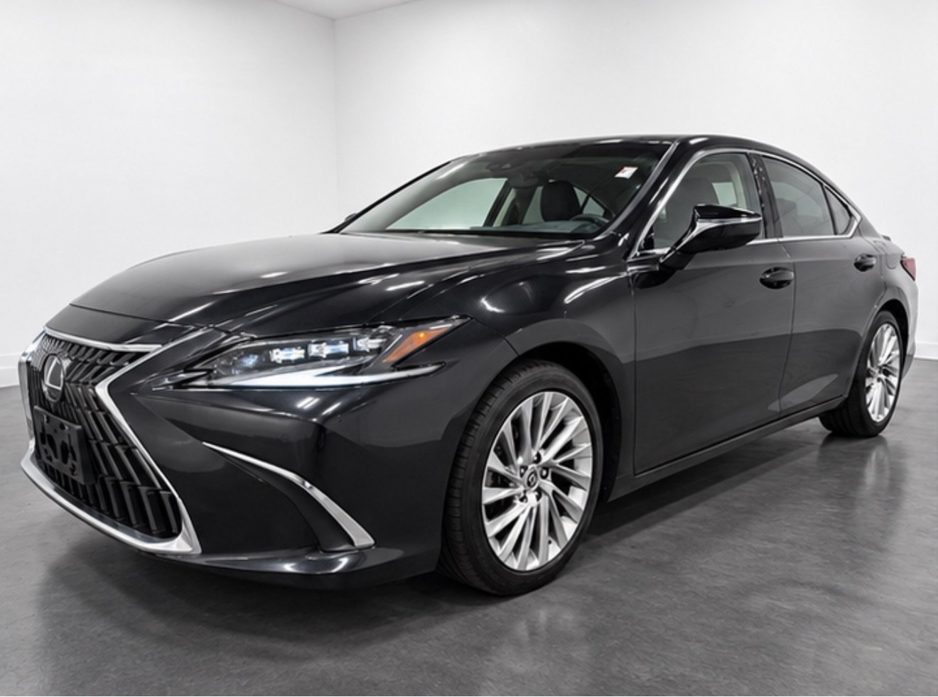 Used 2023 Lexus ES 350 Ultra Luxury w/ Accessory Package (Z2) FWD image 1