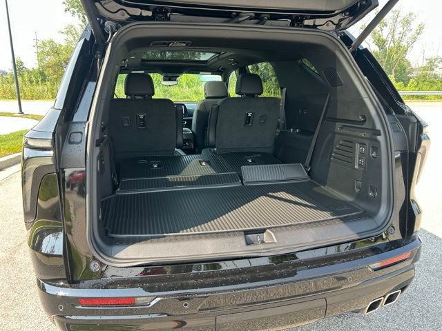 New 2026 Chevrolet Traverse RS w/ LPO, Floor Liner Package image 61