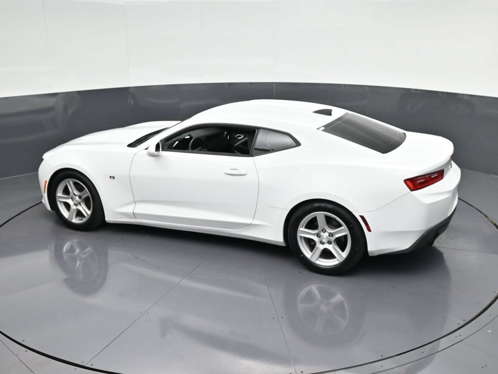 Used 2018 Chevrolet Camaro LS RWD image 28