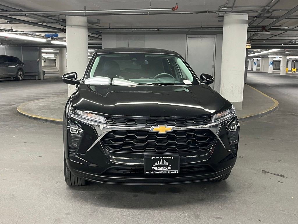 Used 2024 Chevrolet Trax LS w/ LS Convenience Package image 28