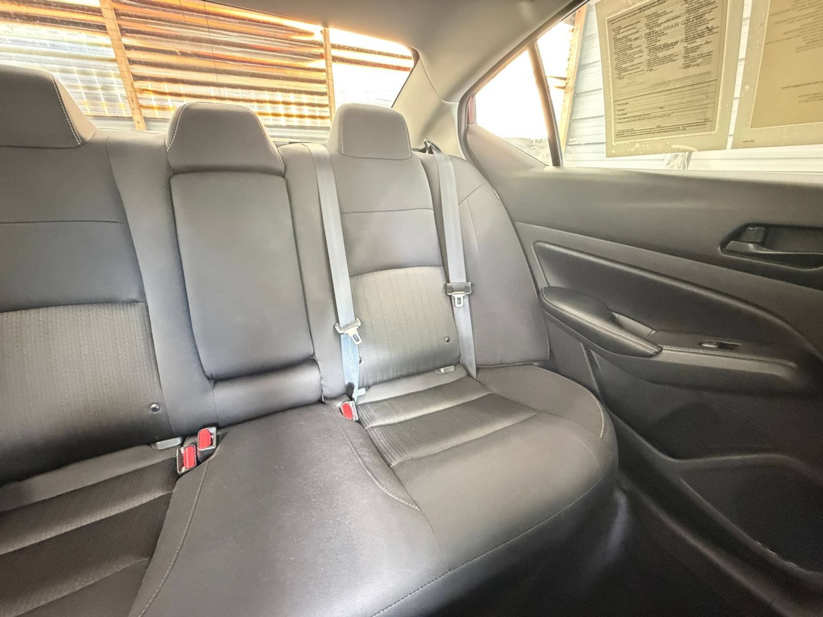 Used 2025 Nissan Altima 2.5 SV FWD image 32