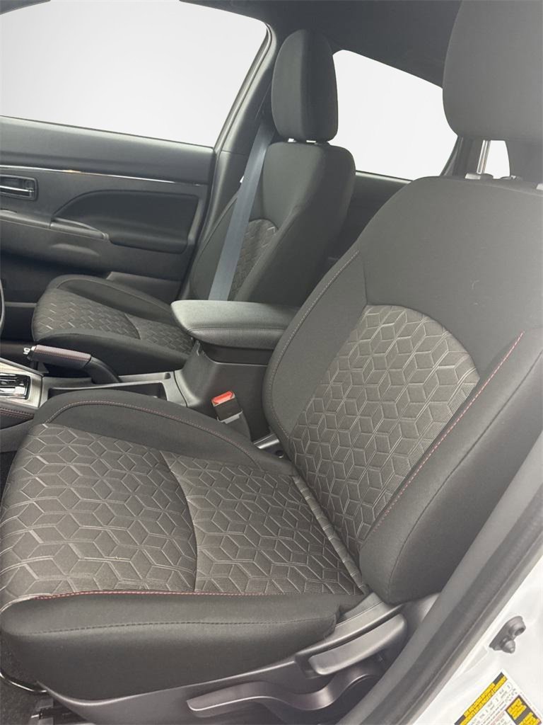 New 2025 Mitsubishi Outlander Sport AWD image 15