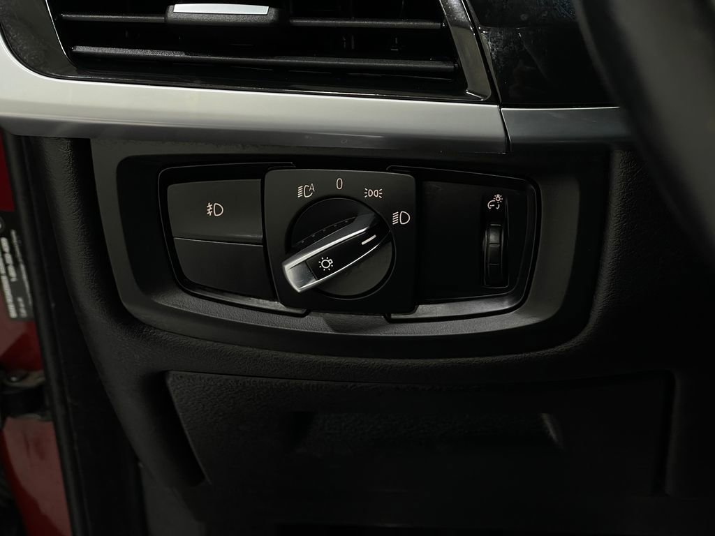 Used 2019 BMW X6 xDrive35i w/ Executive Package image 23