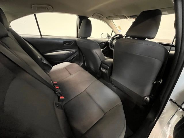 Used 2023 Toyota Corolla LE image 12