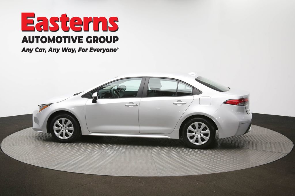 Used 2022 Toyota Corolla LE FWD image 61