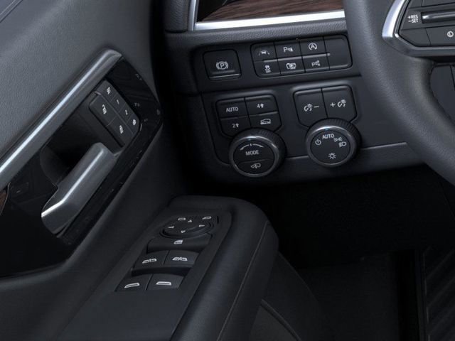 New 2026 Chevrolet Suburban LT w/ LPO, Dark Essentials Package image 22