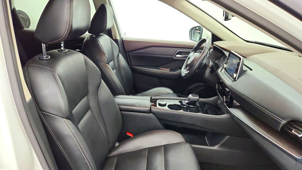 Used 2021 Nissan Rogue SL AWD/4WD image 24