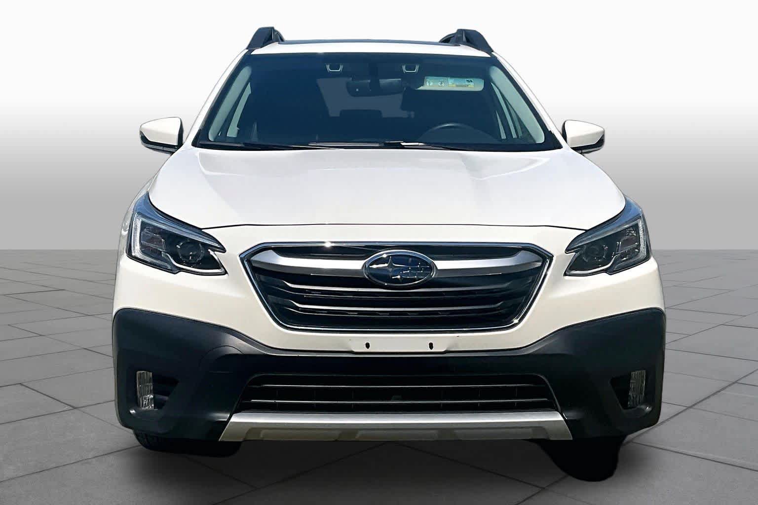 Used 2022 Subaru Outback Limited AWD/4WD image 4