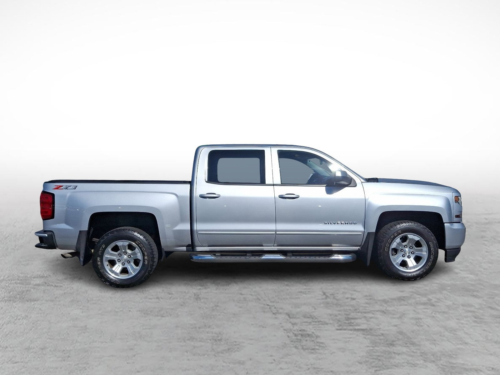 Used 2018 Chevrolet Silverado 1500 LT w/ All Star Edition image 7