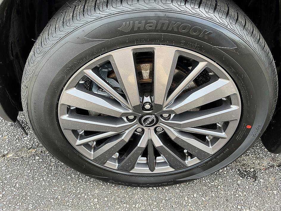 Certified 2024 Nissan Pathfinder SL w/ SL Premium Package image 8