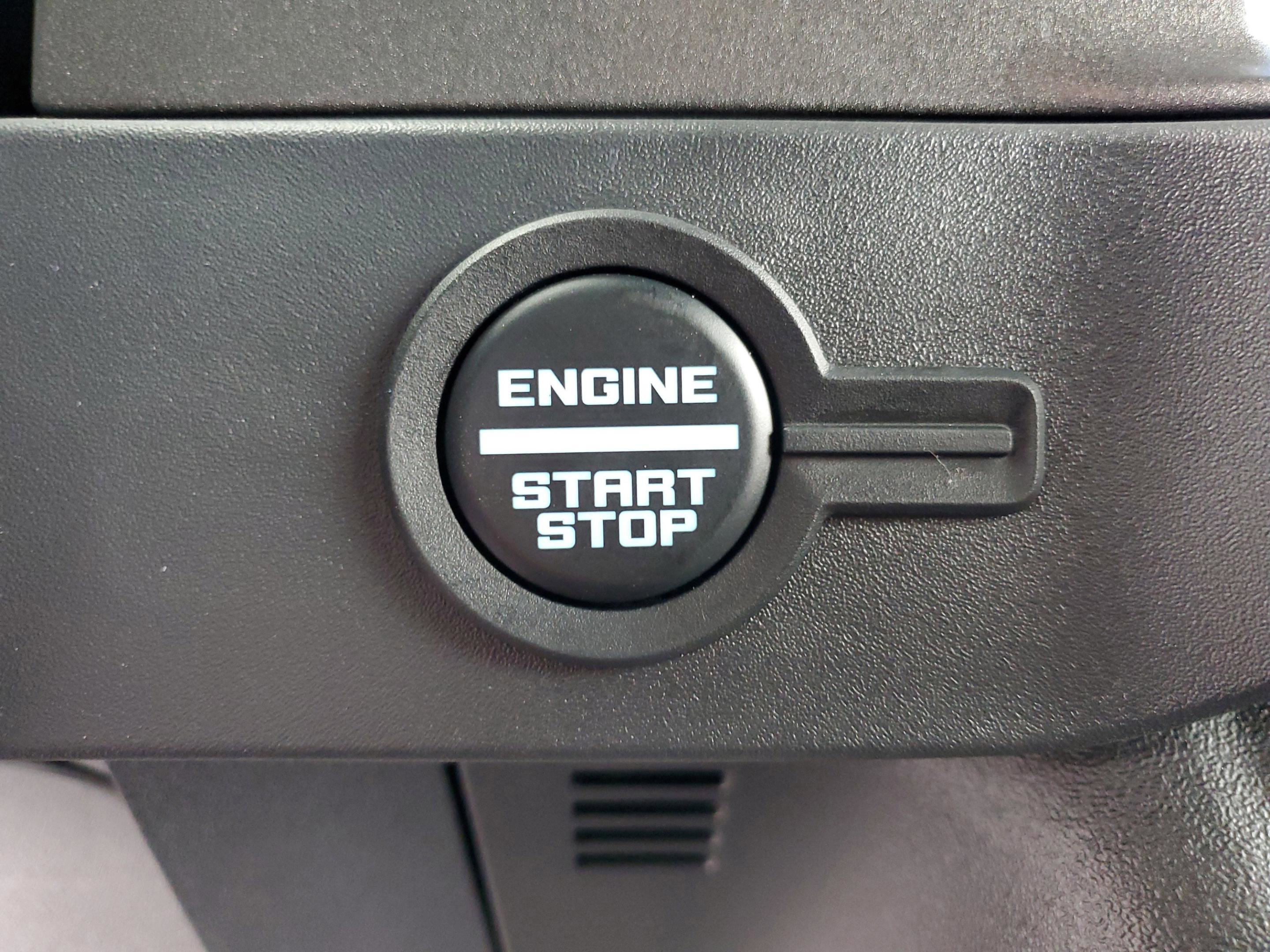 Certified 2025 Ford Bronco Badlands image 29