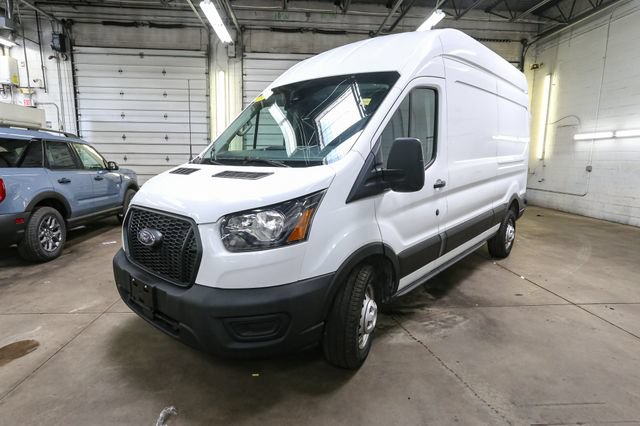 Used 2024 Ford Transit 250 148 High Roof AWD image 5