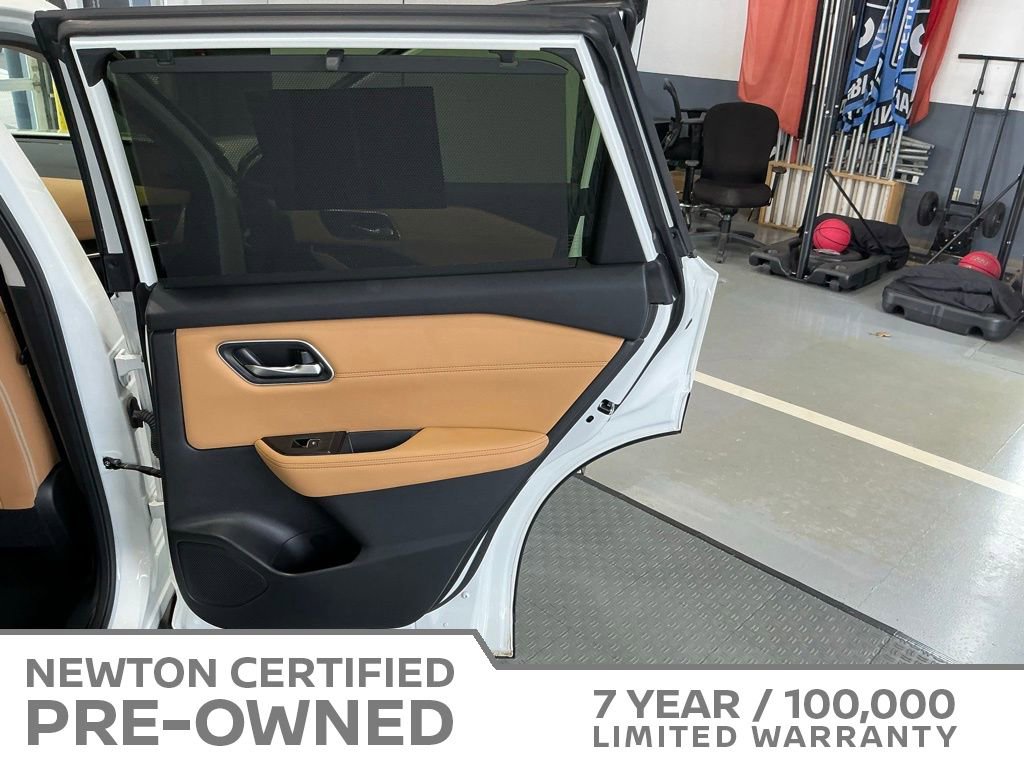 Used 2023 Nissan Rogue Platinum w/ Platinum Premium Package AWD/4WD image 34