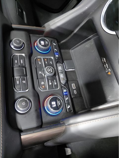 Certified 2023 Chevrolet Suburban High Country w/ Max Trailering Package AWD/4WD image 38