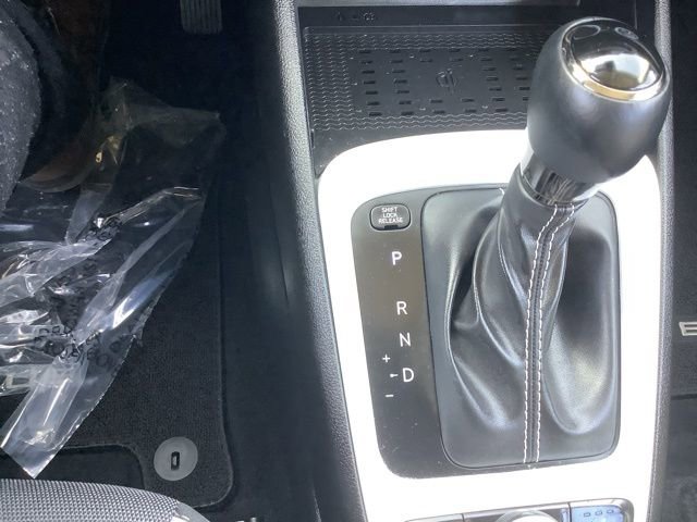 Certified 2025 Hyundai Venue Limited image 56