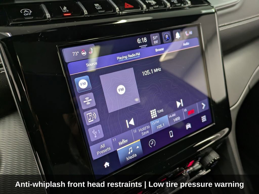 Used 2025 Jeep Grand Cherokee Altitude image 16