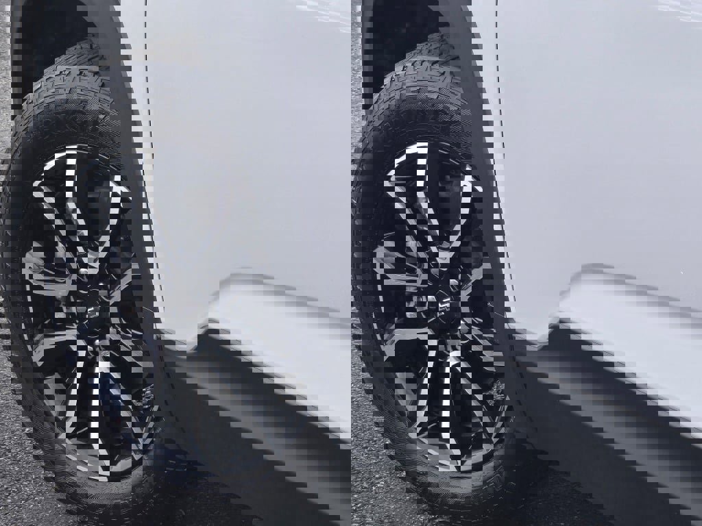 Certified 2024 Chevrolet TrailBlazer ACTIV w/ Driver Confidence Package image 14