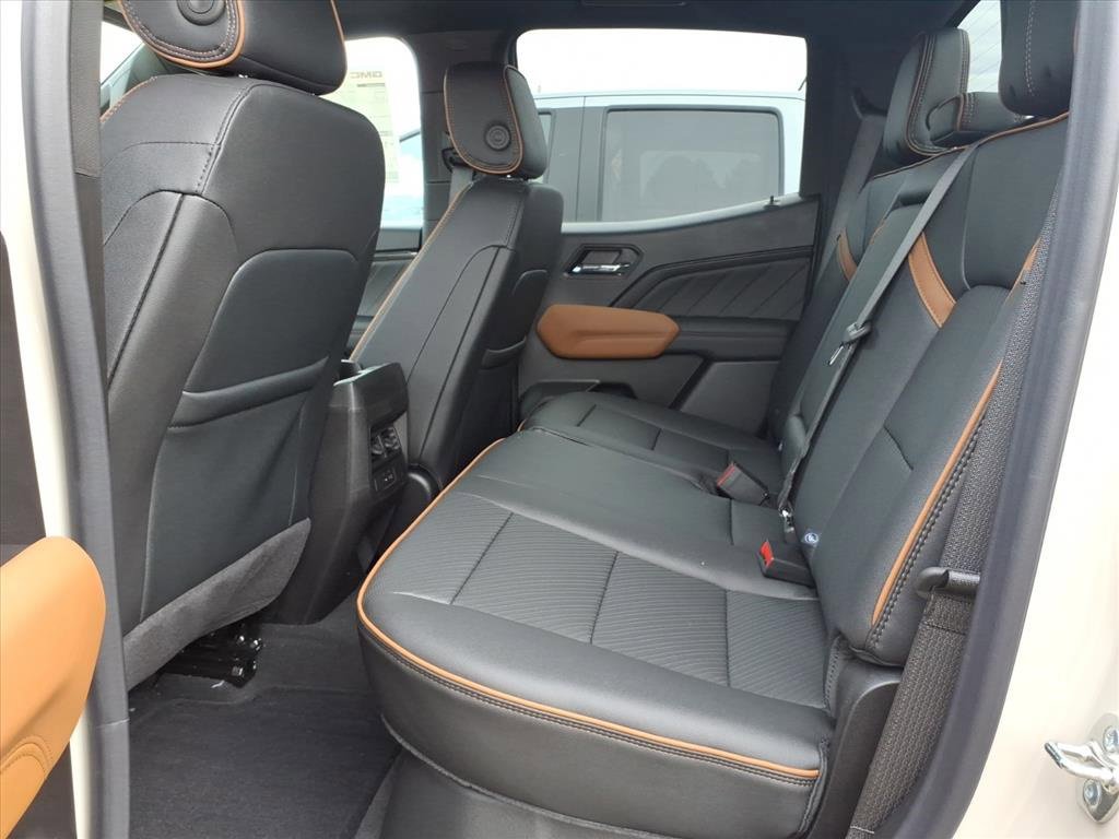 New 2026 GMC Canyon AT4 w/ Technology Plus Package image 13