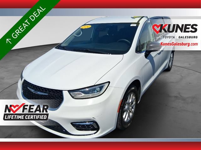 Used 2024 Chrysler Pacifica Touring-L