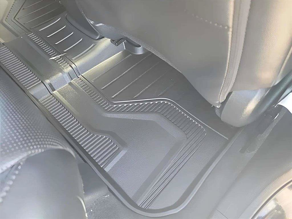 Used 2024 Honda CR-V EX-L image 28