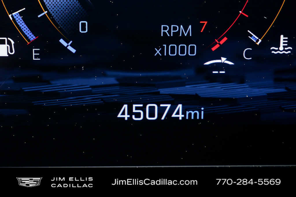 Used 2025 Chevrolet Tahoe LT RWD image 11